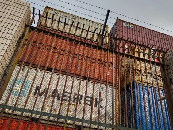 p's constant contradictions on tariffs