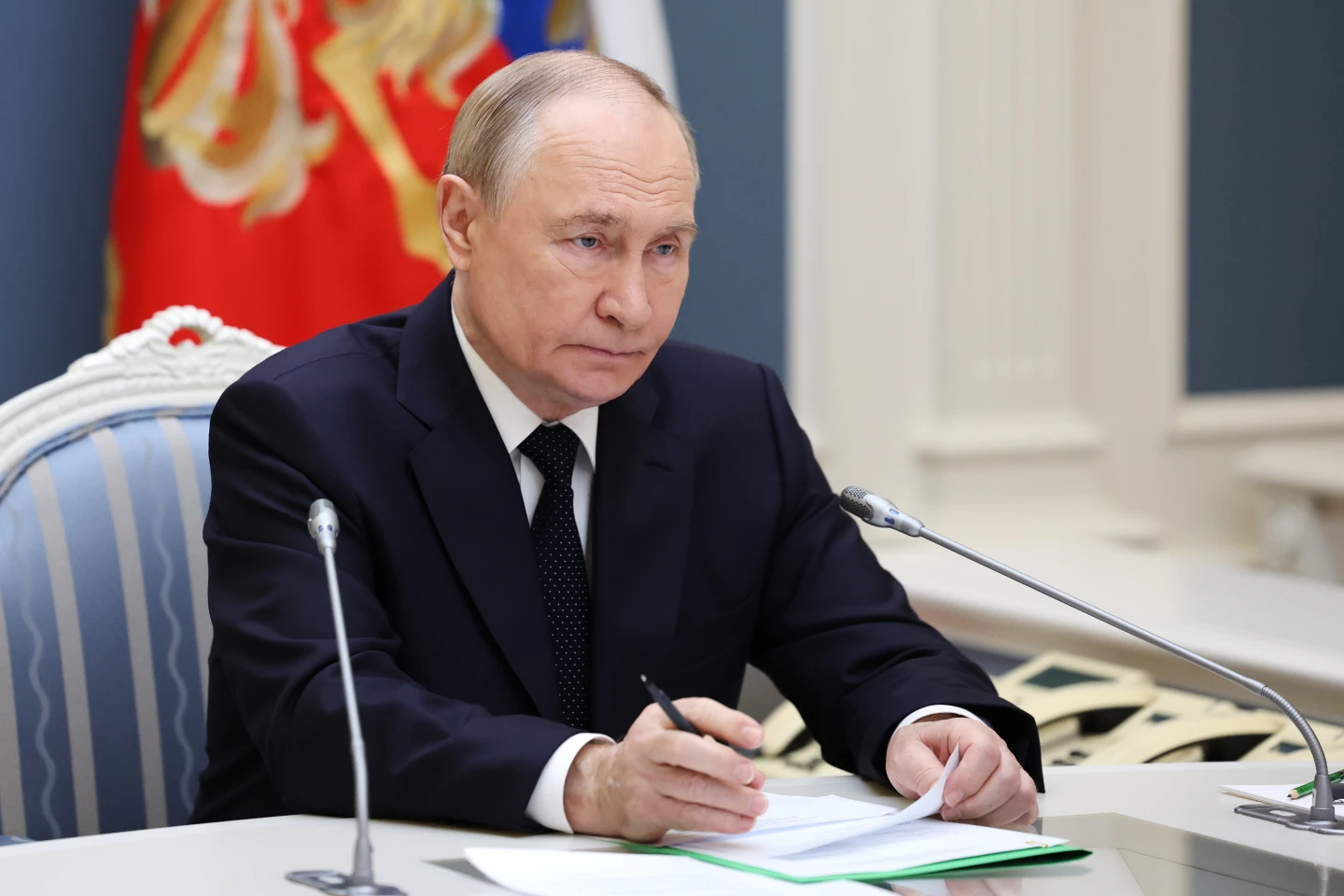 Russia holds nuclear drills as trump-putin summit gets postponed