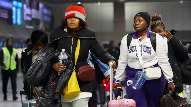 First Ghanaians evacuated from South Africa