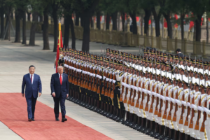 Xi warns Trump that mistreating Taiwan