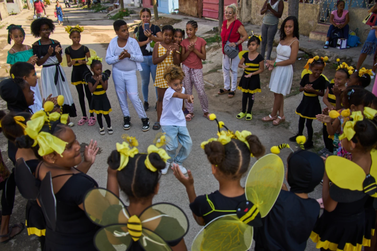 Cuban dancers find purpose
