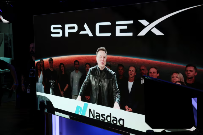 elon musk becomes the world's first trillionaire