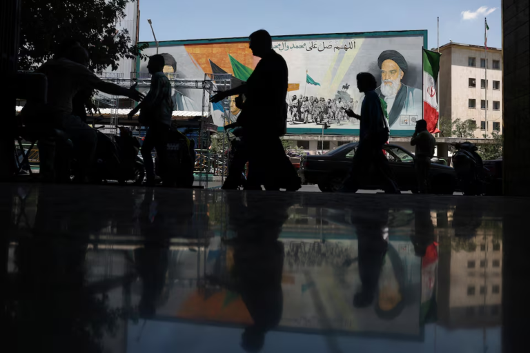 Trump's Iran deal presents both new political risks