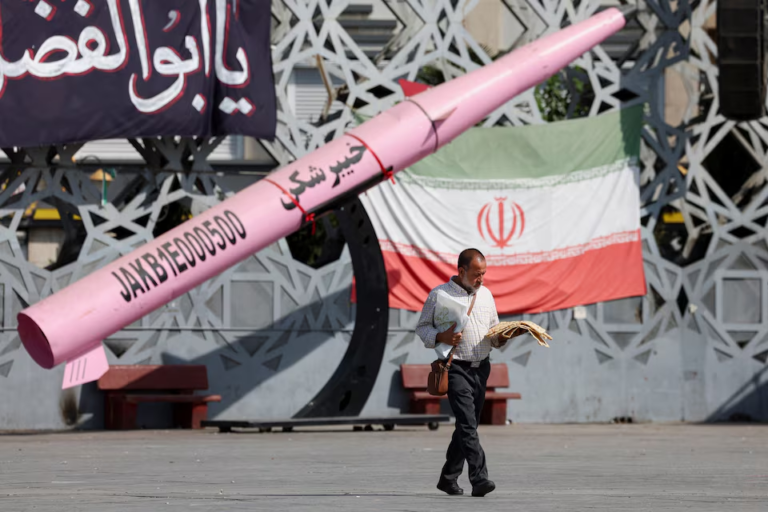 houthis naval blockade saudi arabia