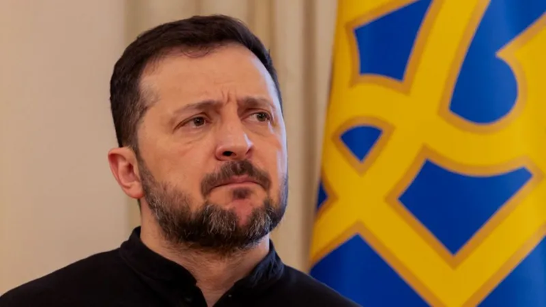 Zelensky Warns Airlines
